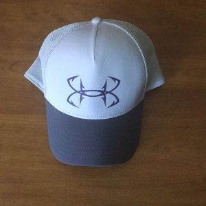 Under Armor hat